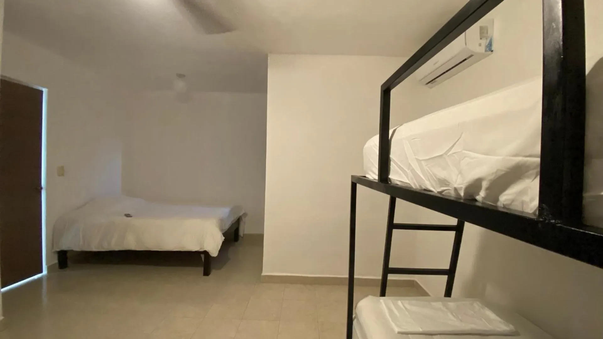 The Hostal Inn Playa del Carmen 0*,
